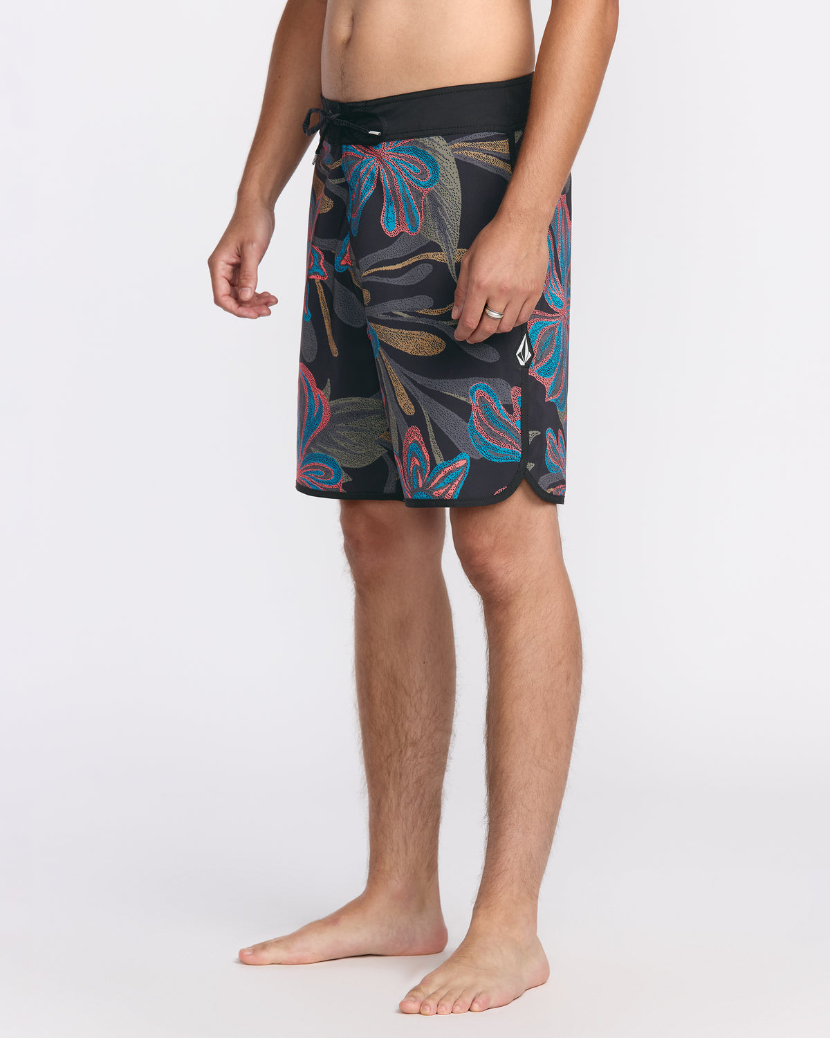Men's Infuse Scallop Mod Trunks Black Print - Volcom