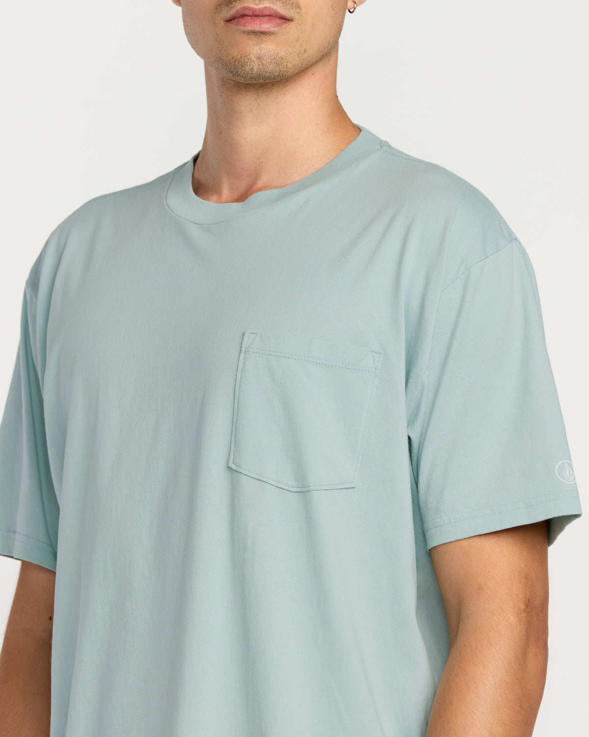 Men's Solid Short Sleeve Pocket Tee Chambray - Volcom
