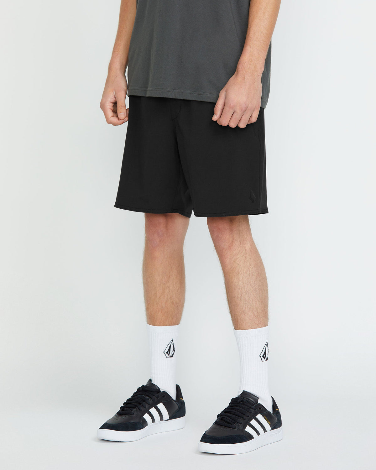 Men's Nomoly Elastic Waist Shorts 18 Black - Volcom