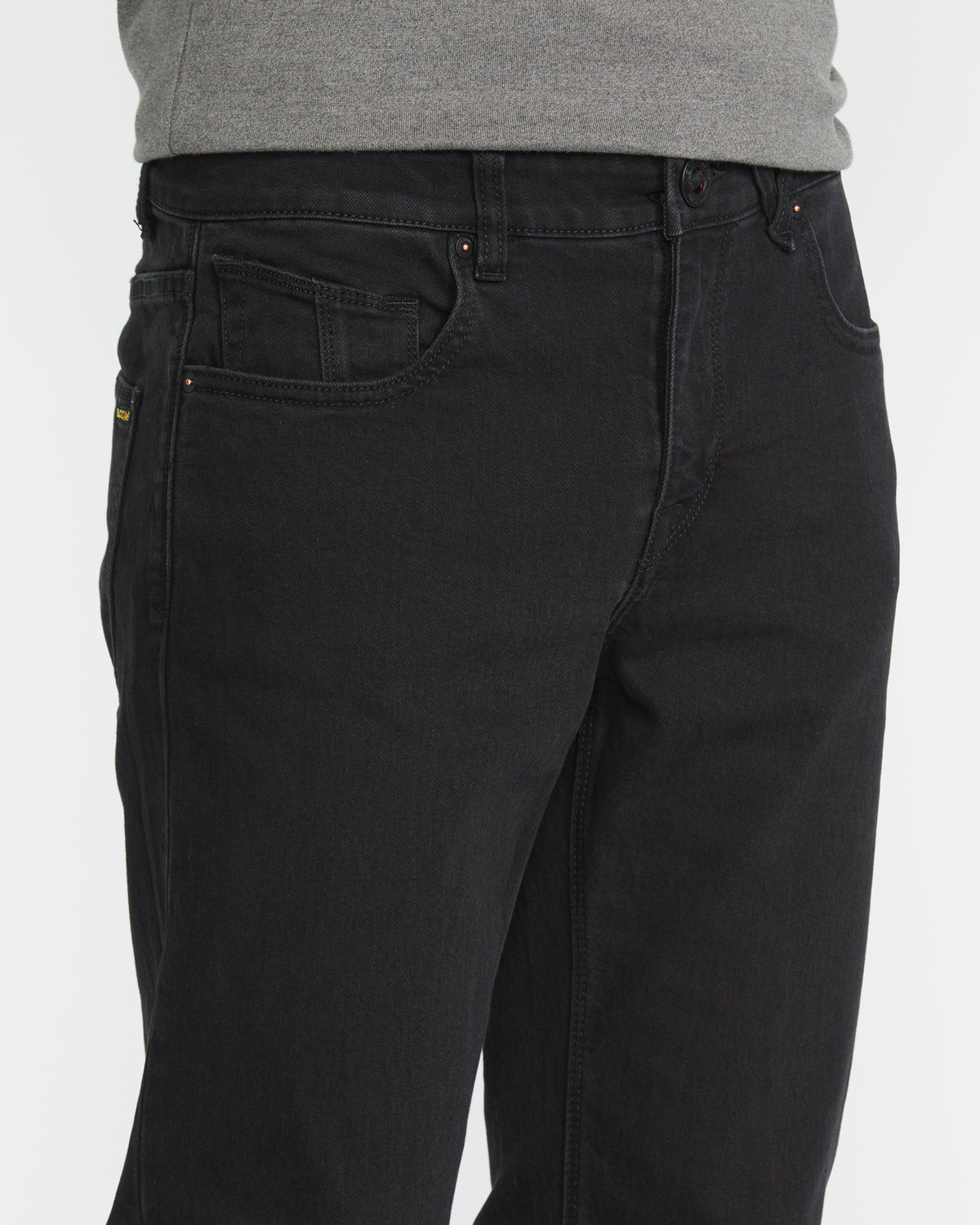 Men's Solver Modern Fit Jeans Black Out - Volcom