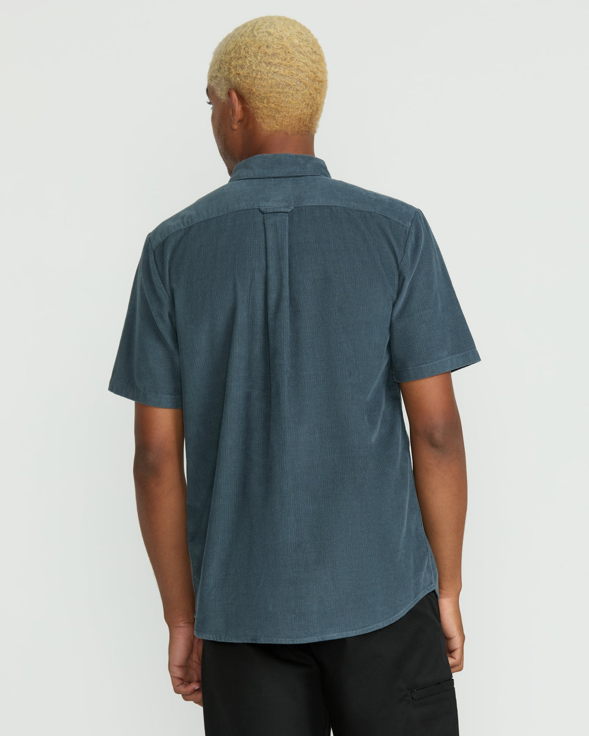 Men's Date Knight Short Sleeve Shirt Dark Slate - Volcom
