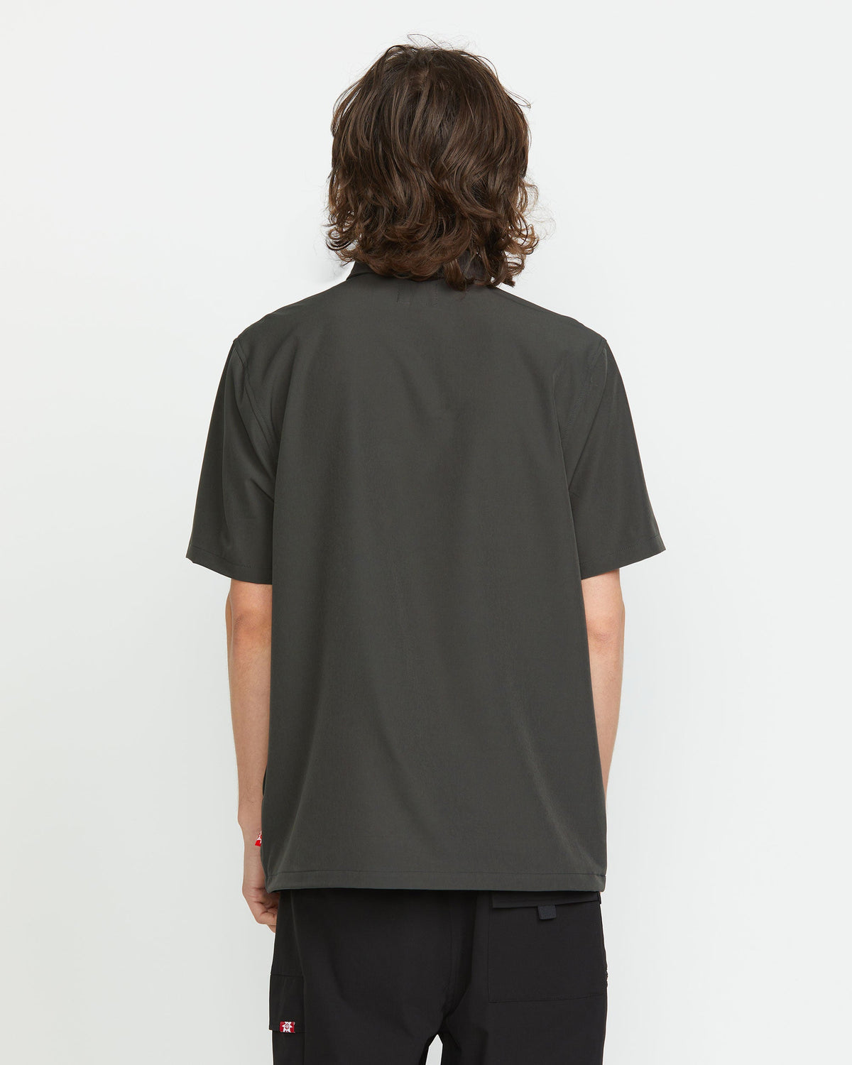 Volcom Japan Men's Sense Popover Short Sleeve Shirt Stealth - Volcom