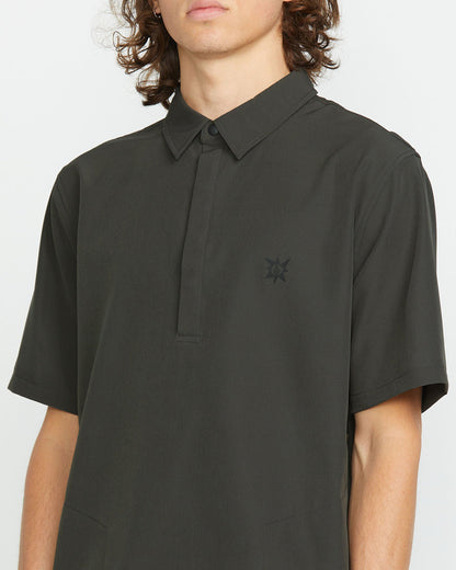 Volcom Japan Men's Sense Popover Short Sleeve Shirt Stealth - Volcom