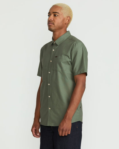 Men's Veeco Oxford Short Sleeve Shirt Light Olive - Volcom