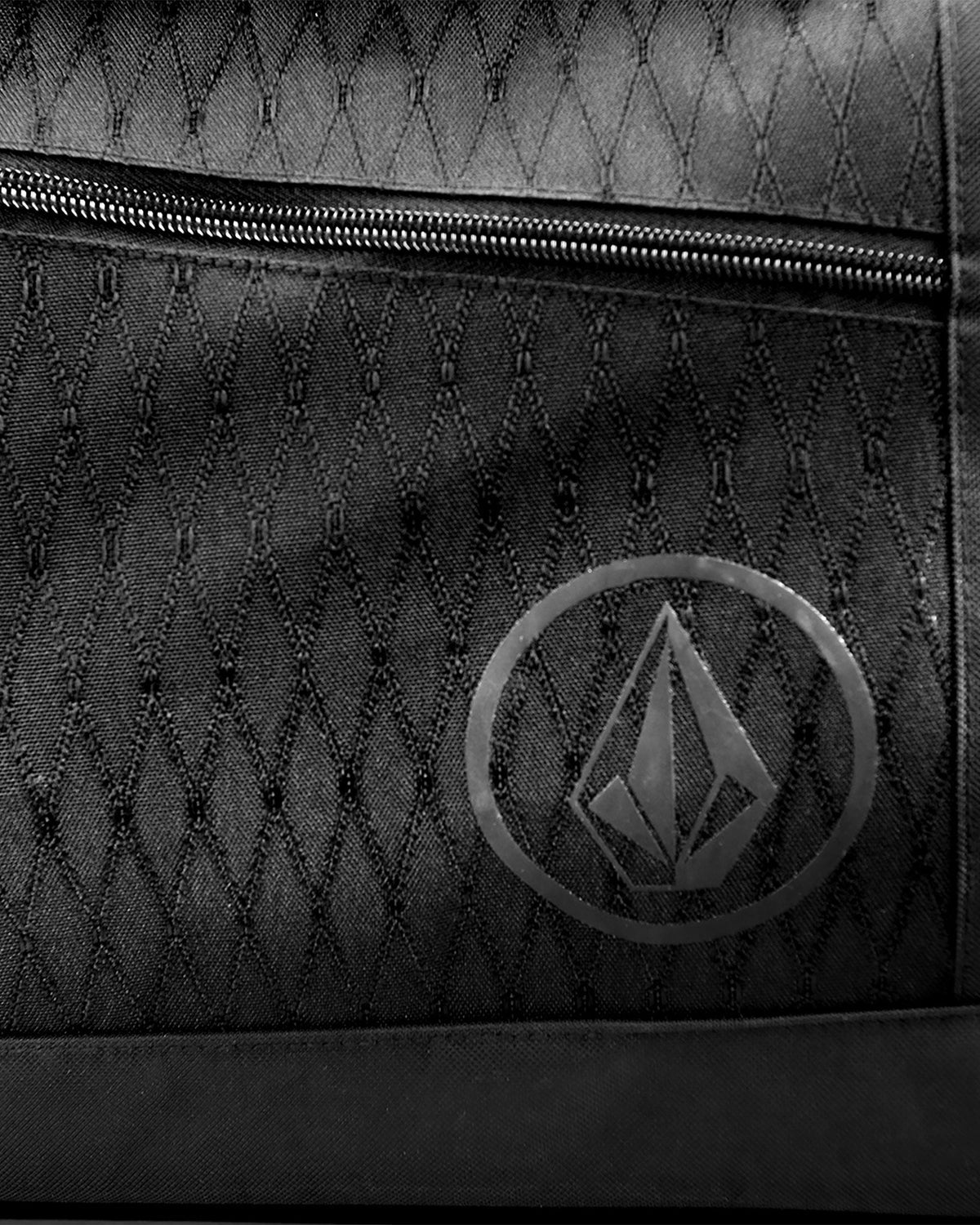 Standby Rolling Duffel Black - Volcom