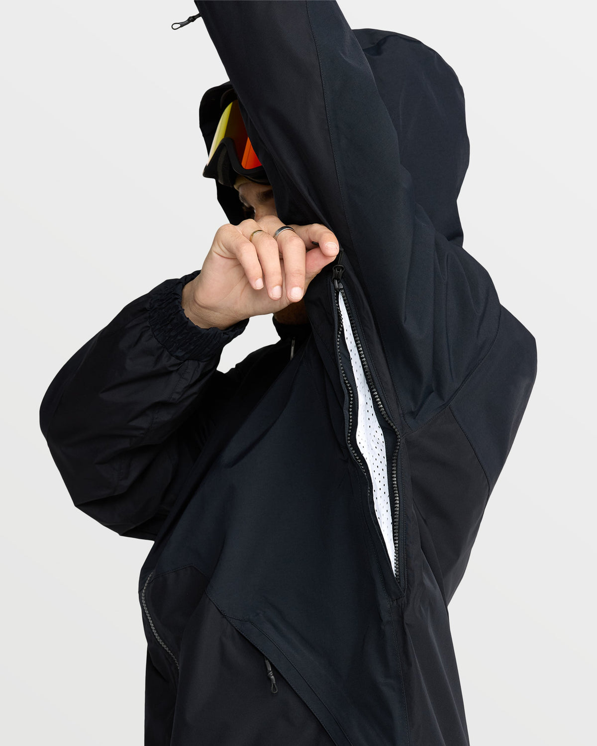 Men's Longo Gore-Tex Jacket Black - Volcom