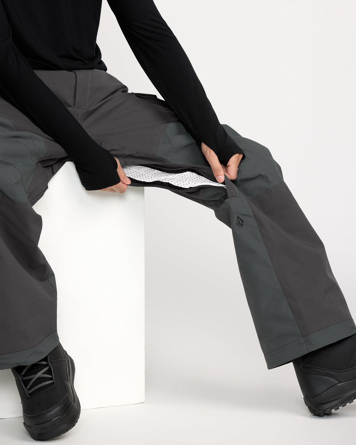 Men's Nwrk Baggy Pants Dark Grey - Volcom