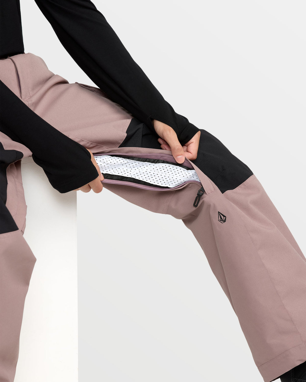 Men's Nwrk Baggy Pants Pale Mauve - Volcom