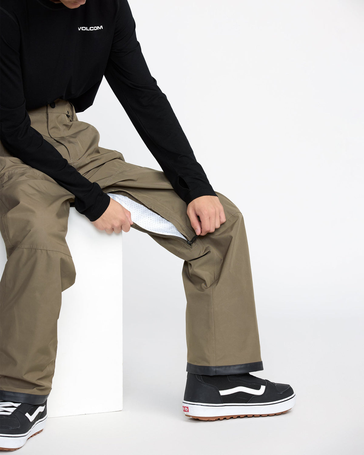 Men's Dua Gore-Tex Pants Military - Volcom