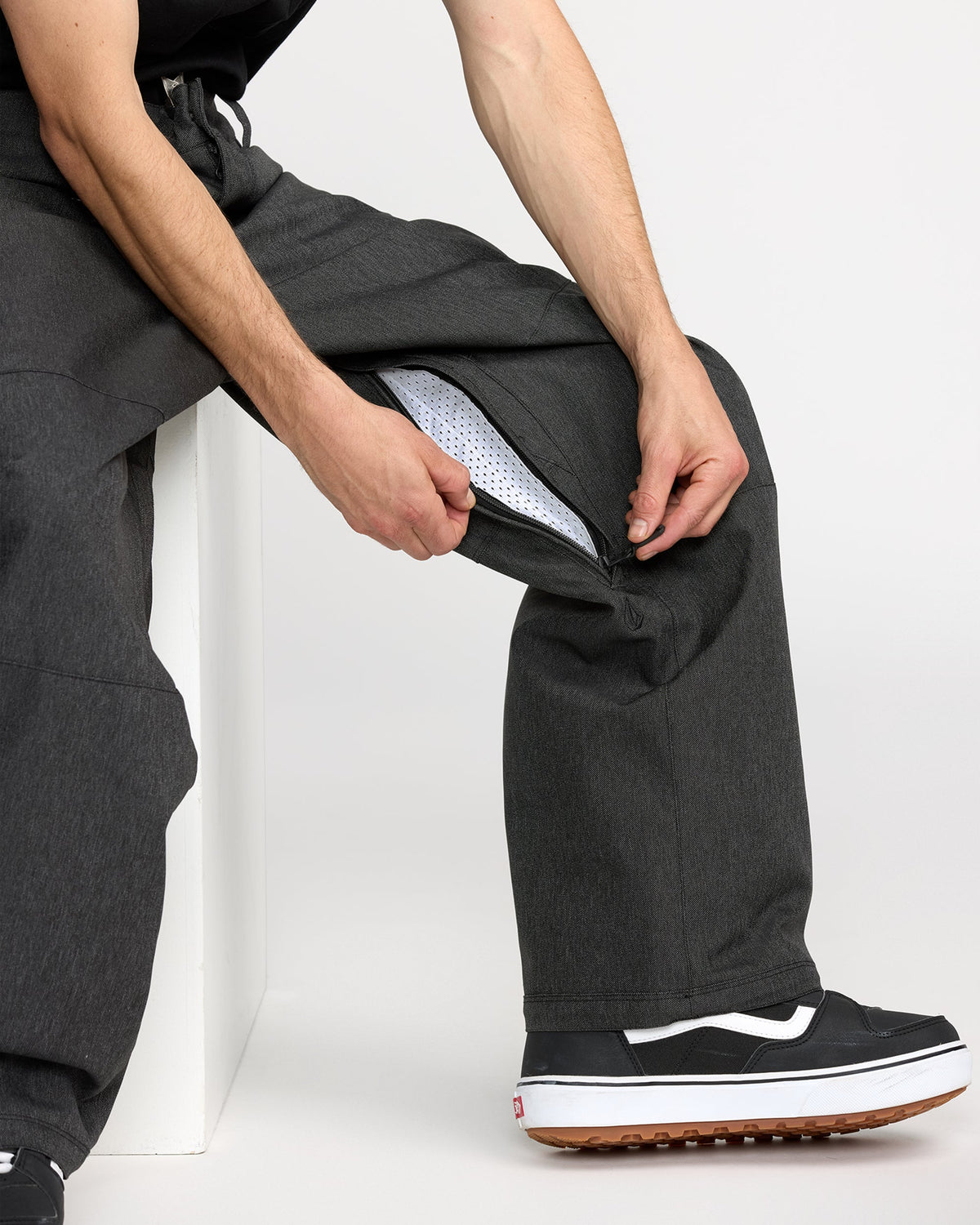 Men's Snow Billow Pants Black Denim - Volcom