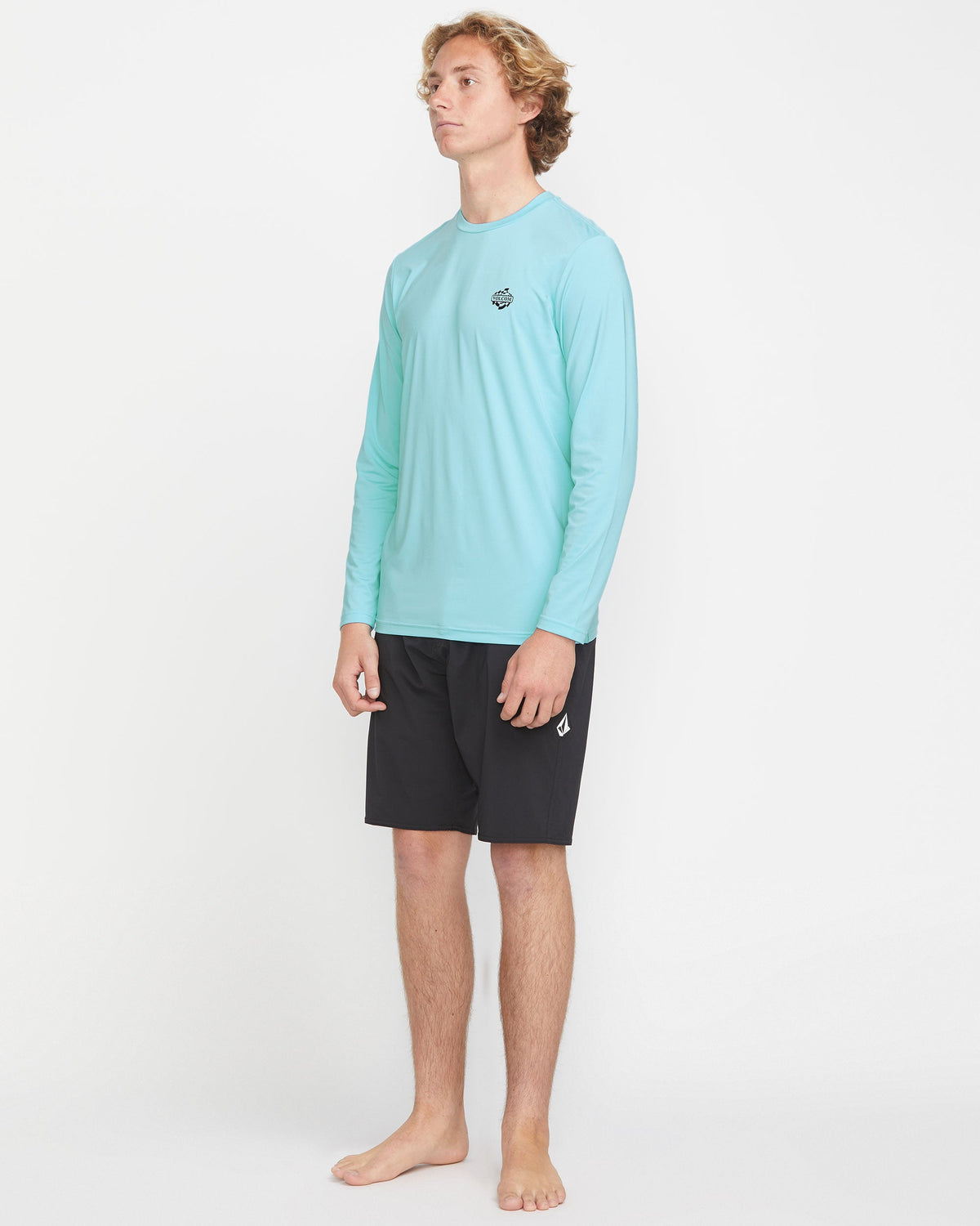 Men's Oval Track Loose Long Sleeve Surf Tee Resin Blue - Volcom