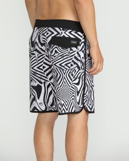 Men's Infuse Scallop Mod White/Black - Volcom