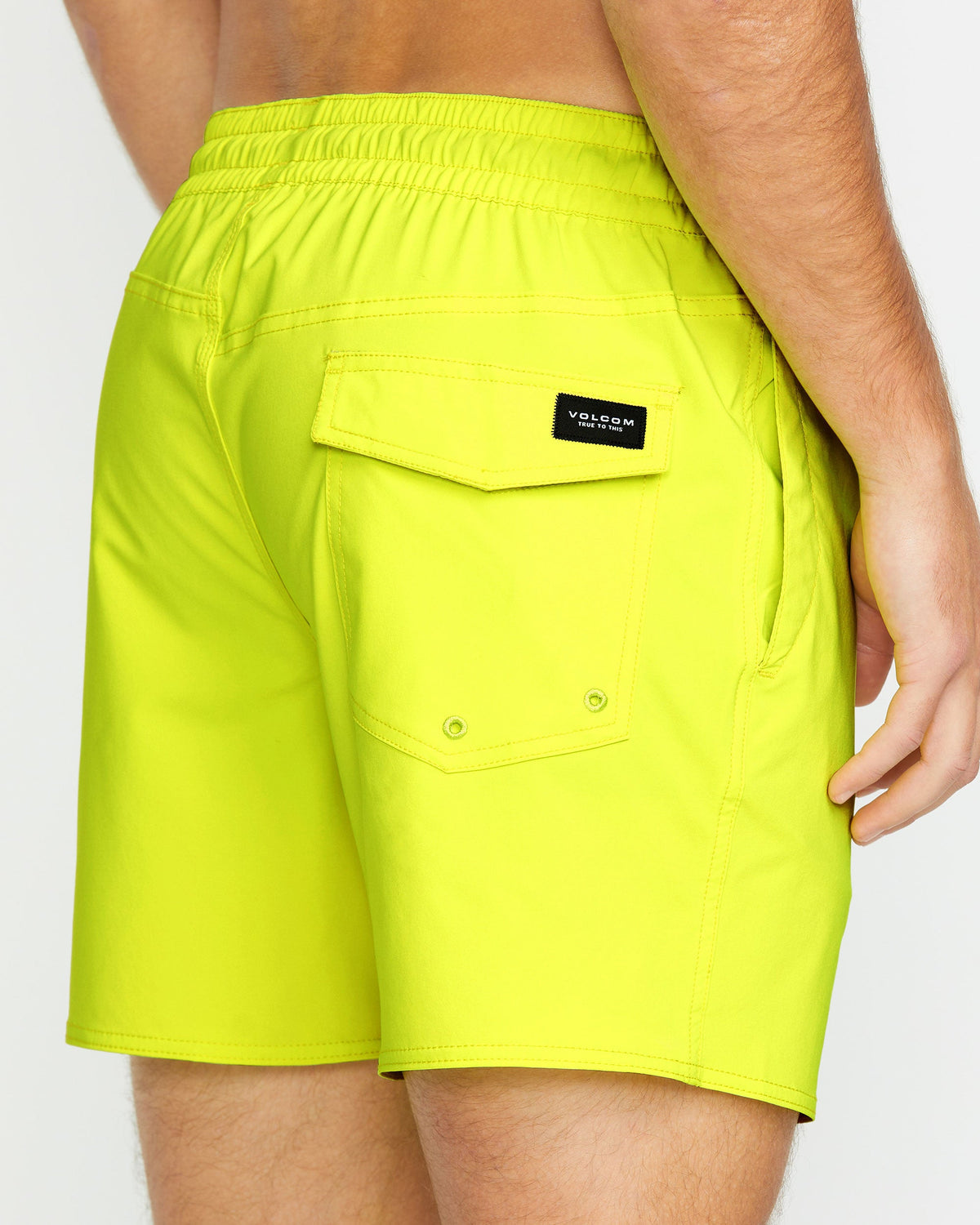 Men's Lido Solid 16 Tennis Ball - Volcom