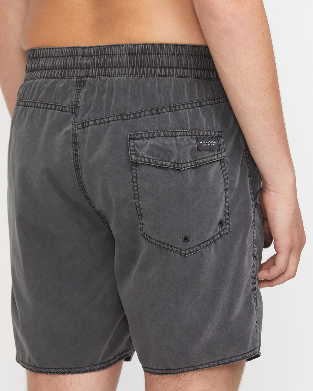 Men's Center Elastic Waist Trunks Black - Volcom