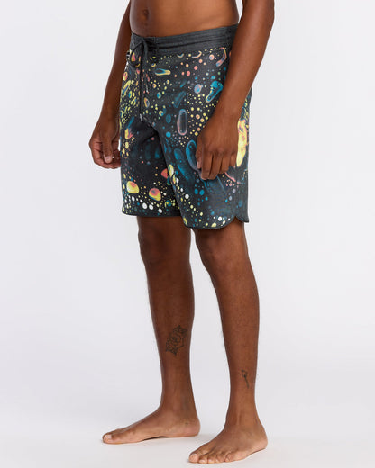 Men's Excite Stoney Scallop 19 Black - Volcom