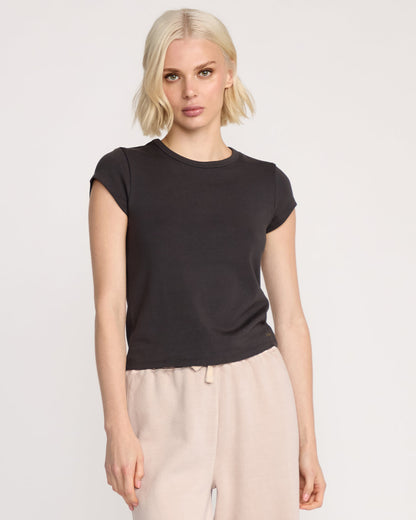 Women's Lived In Baby Tee Vintage Black - Volcom