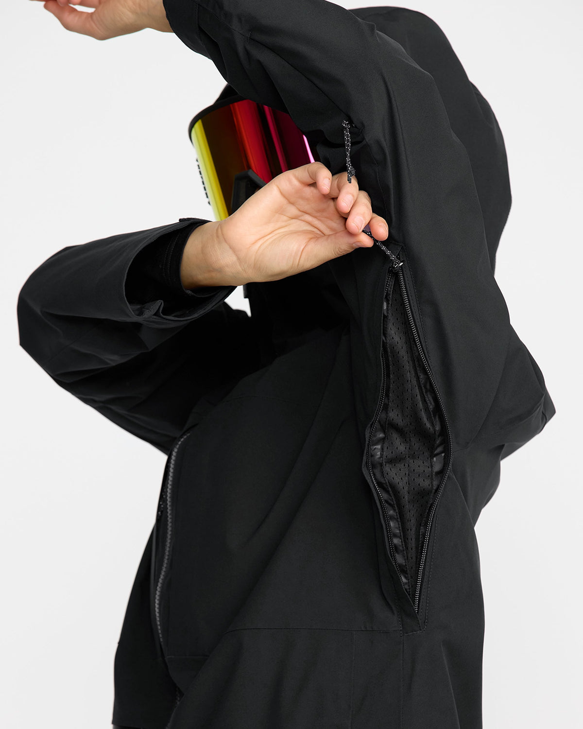 Women's Cloudbreaker Stretch 30K Jacket Black - Volcom