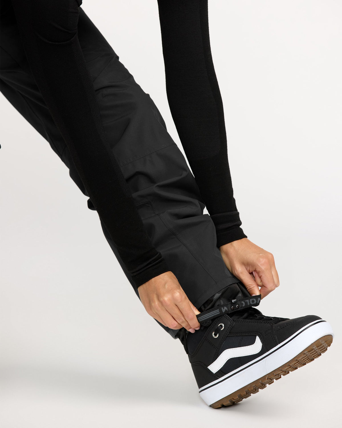 Women's Stone Mica 20K Pants Black - Volcom